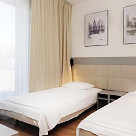 404 Rooms Wolska Apartament Varšava Exteriér fotografie